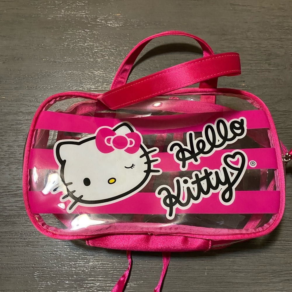 Hello Kitty cosmetics bag - Picture 1 of 6